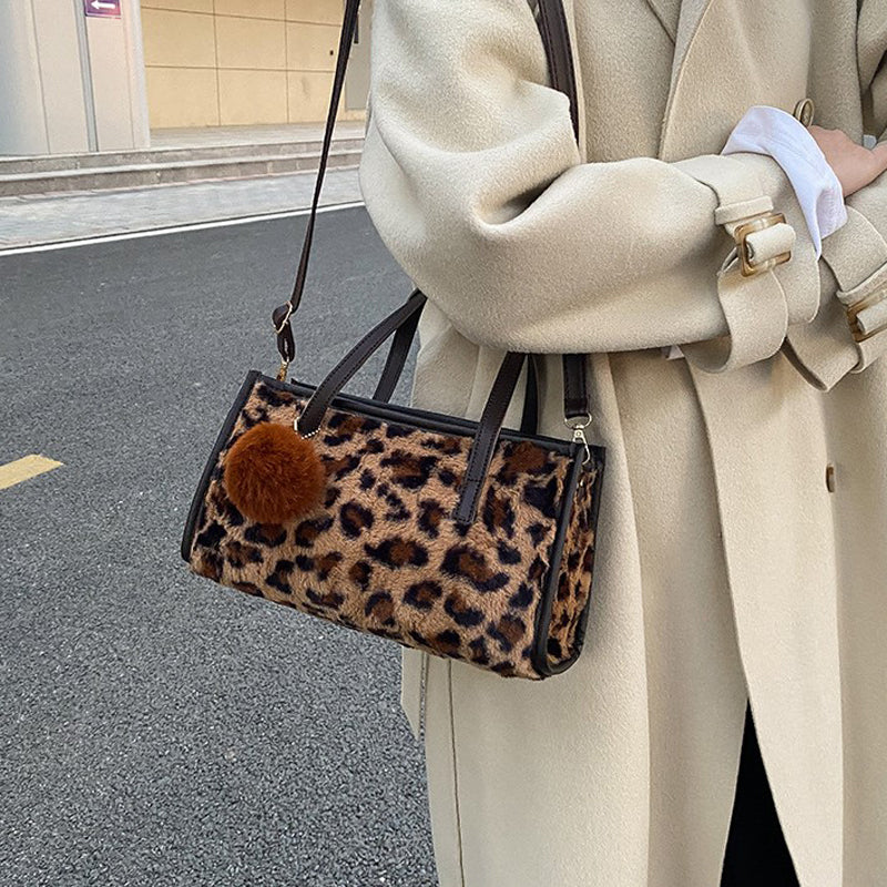 Sac Léopard Vintage