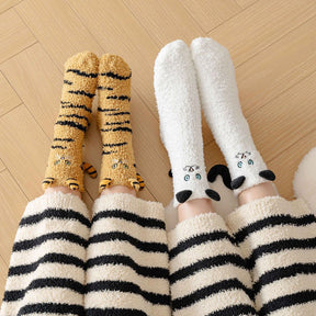 Chaussettes Chaudes De Dessin Animé